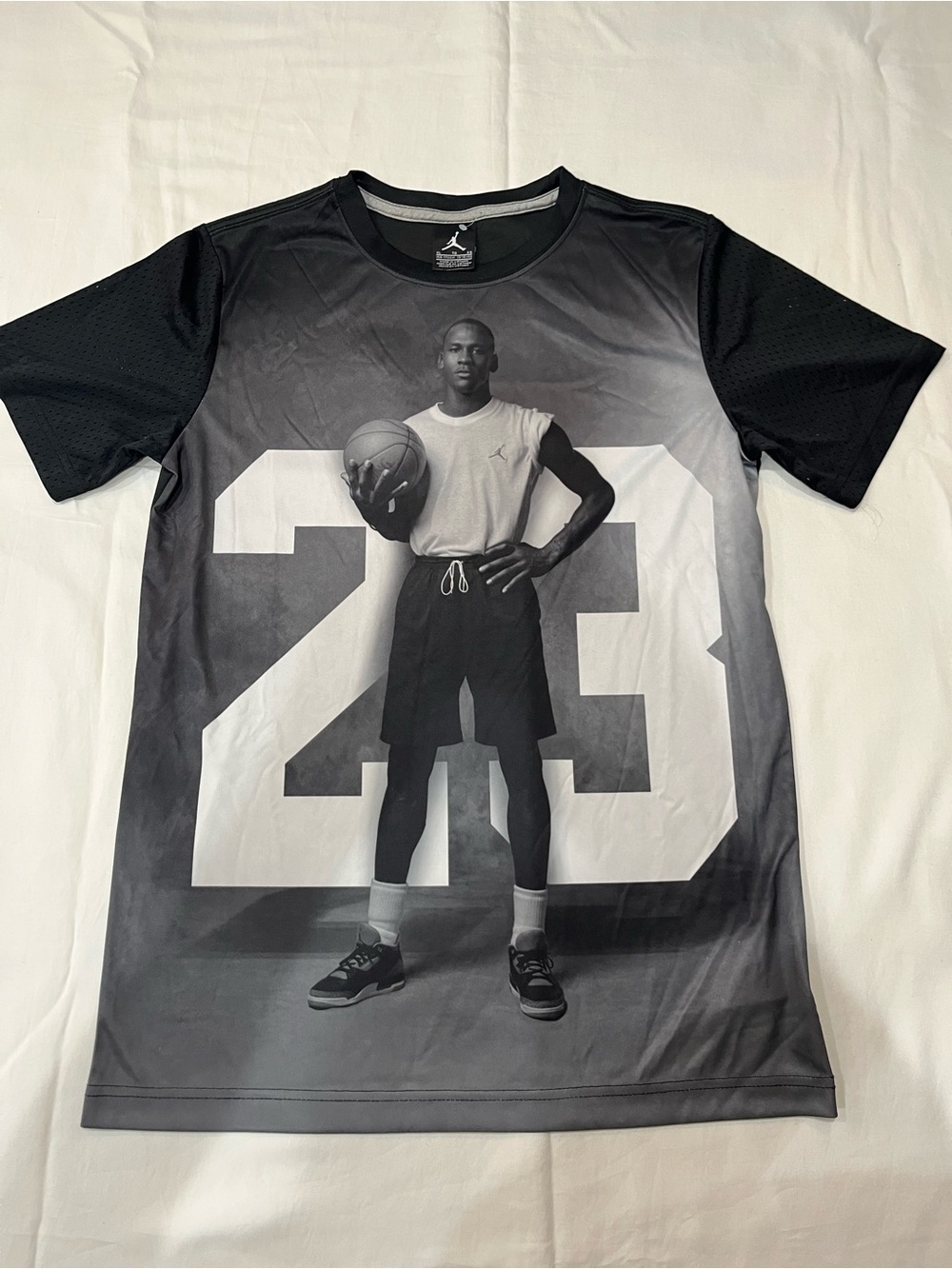 Jordan Black & Gray Michael Jordan 23 Graphic Tee - Kids